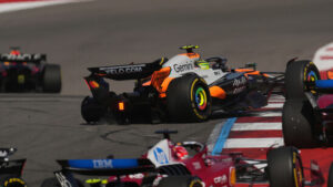 Verstappen bei Doppel-Ausfall von McLaren Sprintsieger in Austin