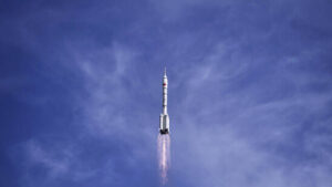 China schickt drei Astronauten ins All