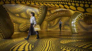 Punkt-Kosmos des Kunststars Yayoi Kusama in der Fondation Beyeler