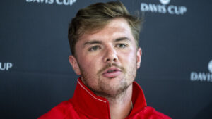 Dominic Stricker fällt mit Innenbandriss im Knie aus