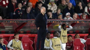 Ndoye erhält in Nottingham neuen Trainer