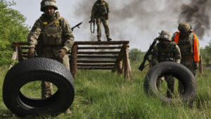 Raketen treffen ukrainischen Truppenübungsplatz