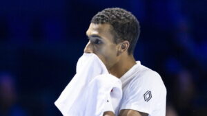 Kanadier von Knieverletzungen gestoppt