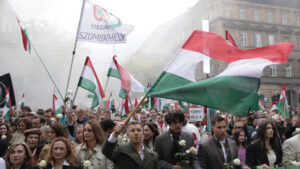 Zahlreiche Teilnehmer bei Oppositions-Demo in Budapest