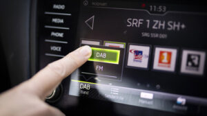 Ständeratskommission will UKW-Radio über 2026 hinaus verlängern