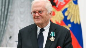 Pianist Justus Frantz erhält Freundschaftsorden von Putin