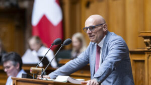 Untersuchung ergibt Herzversagen als Todesursache von Alfred Heer