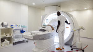 Studie schlägt Alarm für Schweizer Spitallandschaft