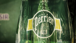 Nestlé darf Perrier-Mineral in Frankreich vorerst weiter verkaufen