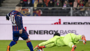 Goalie Zigi rettet St. Gallen in Basel den Punkt