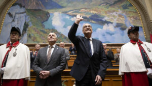 Guy Parmelin mit Rekordresultat zum Bundespräsidenten gewählt