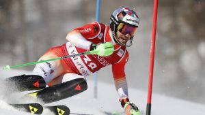 Schwarz distanziert die Konkurrenz, Schweizer weit zurück