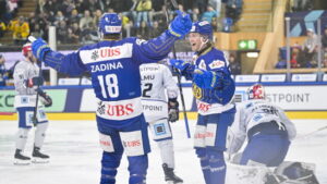 Schweizer Halbfinal nach problemlosem Davoser Sieg