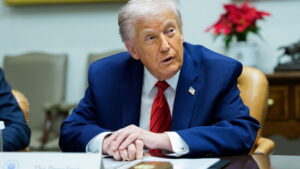 Trump spricht sich für den Verkauf von CNN aus