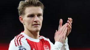 Arsenal und Manchester City im Gleichschritt