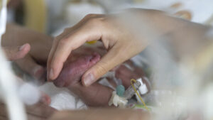 Parlament will Lohnausfallentschädigung für grösseren Personenkreis