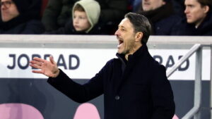 Dortmund in Unterzahl mit einem Remis