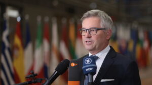 EU-Minister verschärfen europäische Asyl- und Migrationspolitik