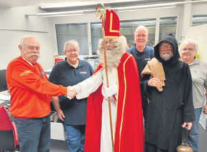 Der Samichlaus war zu Besuch bei Nez Rouge Linth-Glarus