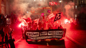 Drei Polizisten bei Anti-Trump-Demonstration in Zürich verletzt