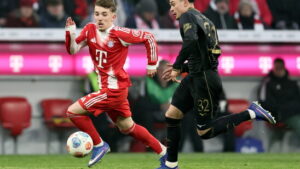 Bayern München stolpert über Augsburg