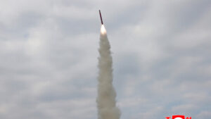 Südkorea: Nordkorea testet erneut ballistische Raketen