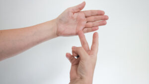 Nationalratskommission will Gebärdensprachen-Rahmengesetz schaffen