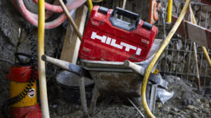 Hilti durch starken Franken erneut mit Umsatzrückgang