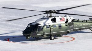 US-Präsident Donald Trump landet mit Helikopter in Davos