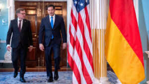 Wadephul hat keinen Anhaltspunkt für US-Militäraktion in Grönland