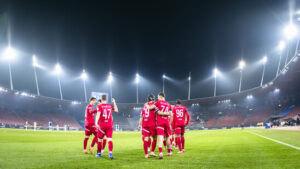 Thun ist nicht zu bremsen, Basel nur mit Remis