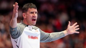 Schweizer nun gegen Olympia-Vierten Slowenien