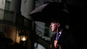 Trump sichert Demonstranten im Iran Hilfe zu