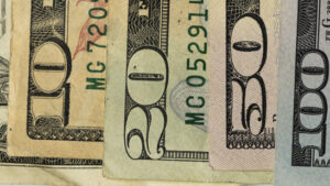 Dollar-Schwäche treibt Franken weiter nach oben