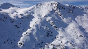 Tool «Skitourenguru» hilft sichere Skitouren-Routen zu wählen