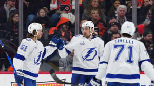 Janis Moser gewinnt mit Tampa Bay Lightning