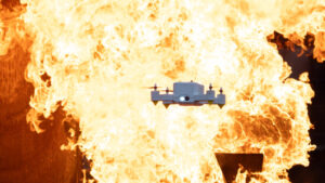 Hitzeresistente Drohne soll Feuerwehrleute schützen