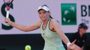 Jelena Rybakina und Jessica Pegula letzte Halbfinalistinnen