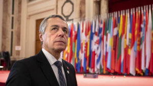 OSZE muss  laut Cassis  Berg von Frieden und Stabilität erklimmen