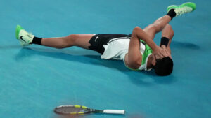 Alcaraz schlägt Djokovic und schreibt weiter Geschichte