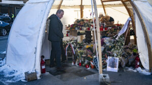 Brand beim Gedenkort für Opfer von Crans-Montana ausgebrochen