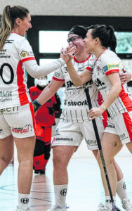 Damen 1 sichert sich das Heimrecht für die Playoffs