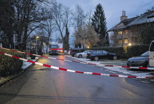 Sohn ersticht Mutter und filmt die Leiche
